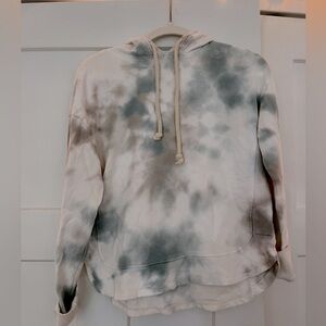 universal thread sweatshirt